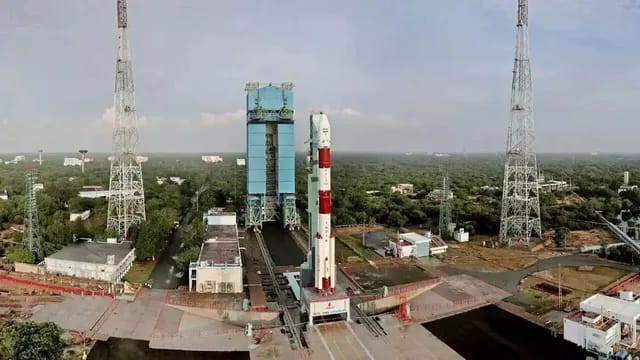 రేపు పీఎస్ఎల్వీ సీ 60 రాకెట్ ప్రయోగం