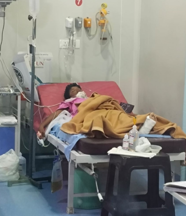 ర్యాంకుల కోసం  విద్యార్థుల జీవితాలలో ఆటలాడుతున్న జిల్లా కేంద్రంలోని కాకతీయ విద్యా సంస్థ