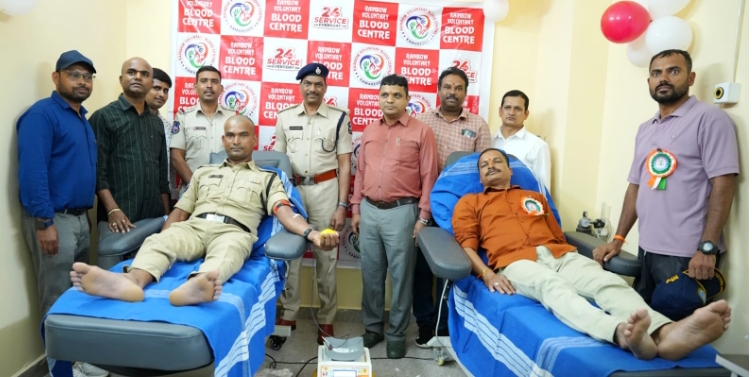రక్తానికి ప్రత్యామ్నాయ మార్గాలు లేవు