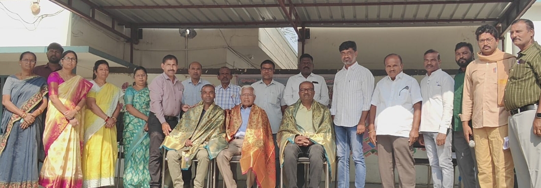 సిరిసిల్ల : కుసుమ రామయ్య ఉన్నత పాఠశాలకు డా. కుసుమ విట్టల్ రూ.10 లక్షల భారీ విరాళం