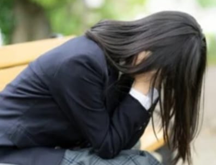 ఆత్మహత్య చేసుకున్న మైనర్ బాలిక