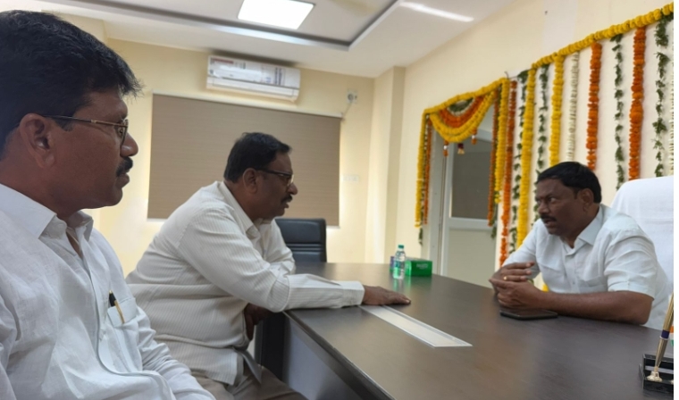 రంజాన్ ఏర్పాట్లపై మున్సిపల్ చైర్మన్&zwnj;కు వినతి