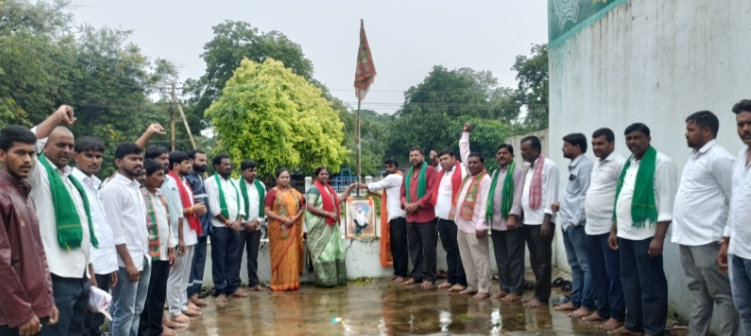 మరో ఉద్యమానికి సేవలాల్ సేన సమాయత్తం : సేవాలాల్  సేన రాష్ట్ర బాధ్యులు