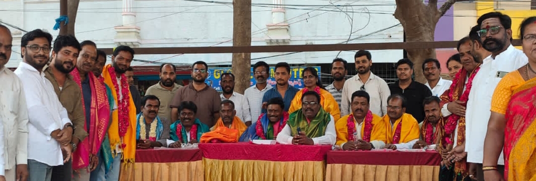 ప్రతి వార్డును ఆదర్శవంతంగా అభివృద్ధి చేస్తాం : మున్సిపల్ చైర్మన్ అగ్గనూరు బస్వం
