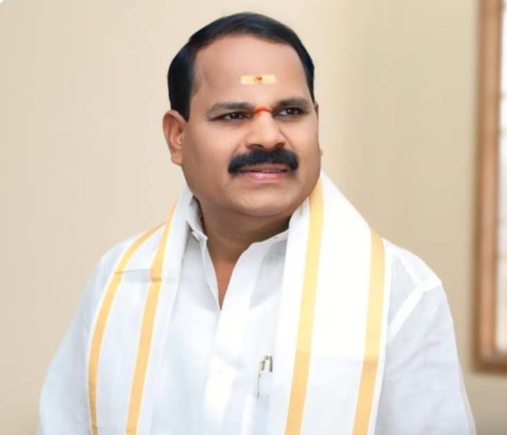 ప్ర&zwnj;జా ప&zwnj;ద్దుల సంఘం చైర్మ&zwnj;న్&zwnj;గా షాద్ నగర్ ఎమ్మెల్యే వీర్ల&zwnj;ప&zwnj;ల్లి శంక&zwnj;ర్