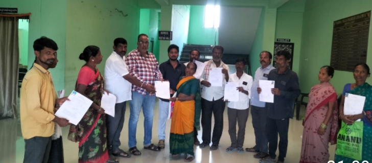 రుక్మాపూర్ ఇందిరమ్మ ఇండ్లు లబ్ధిదారులకు ఇసుక పర్మిషన్