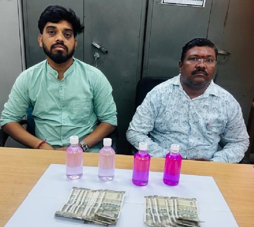 ఏసీబీకి చిక్కిన ఉస్మానియా యూనివర్సిటీ అడ్మినిస్ట్రేషన్ బిల్డింగ్, పే-బిల్ సెక్షన్&zwnj; అధికారులు