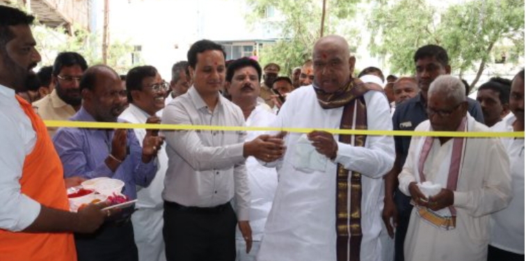 బాన్సువాడలో పోలీసు వ్యవస్థకు నూతన ఊపు... రూ.44 లక్షలతో 4 భవనాల ప్రారంభం