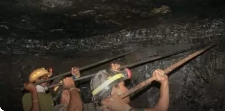 సింగరేణి ఉద్యోగులకు దసరా అడ్వాన్స్