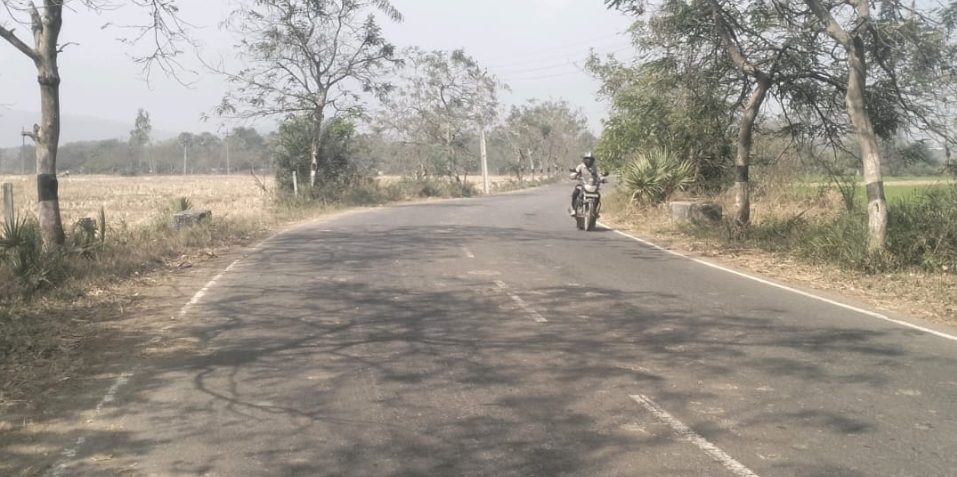 మల్లెల మడుగు వద్ద ప్రమాదాల ముప్పు