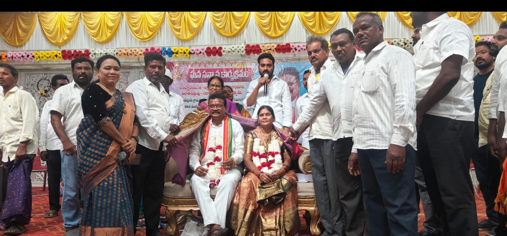 భద్రాచలం సర్పంచ్ పున్నెం కృష్ణ  ఘనంగా సన్మానించిన మాజీ వైస్ ఎంపీపీ కోడెమ్ సీతాకుమారి