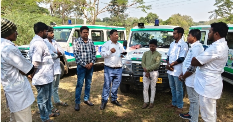 102 వాహనాల ఆకస్మిక తనిఖీ