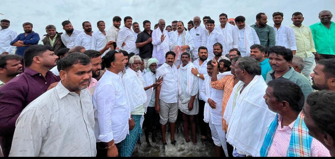 భారీగా కురుస్తున్న వర్షాలతో పల్లెలకు జలకల వచ్చింది : షాద్ నగర్ ఎమ్మెల్యే వీర్లపల్లి శంకర్