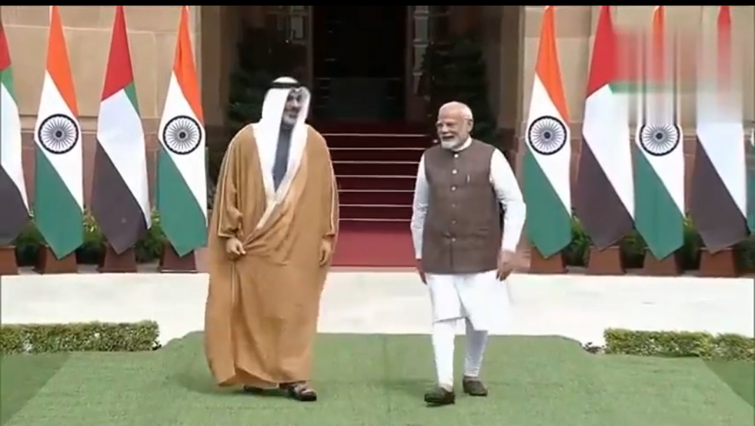 ప్రధాని మోదీతో భేటీ అయిన అబుదాబి క్రౌన్ ప్రిన్స్ షేక్ ఖలీద్ బిన్