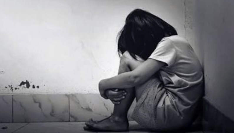  దారుణం... కూతుర్ని గర్భవతిని చేసిన తండ్రి